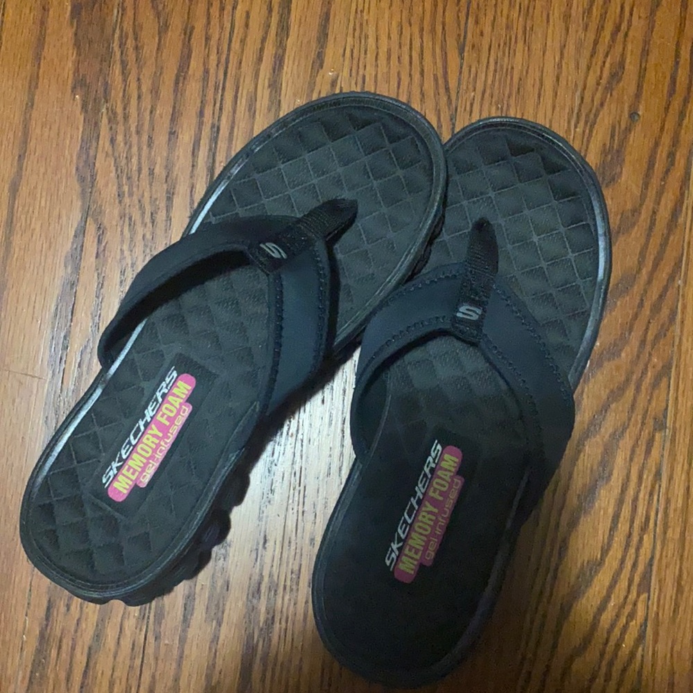 Black Flip-flops